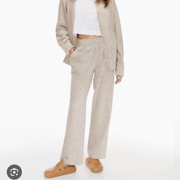 Aritzia Wilfred Paige pant - Picture 1 of 3